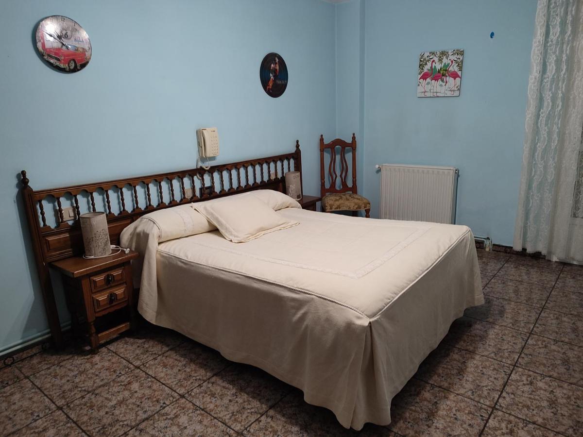 Pension - Restaurante Vilaboa Boveda  Kültér fotó